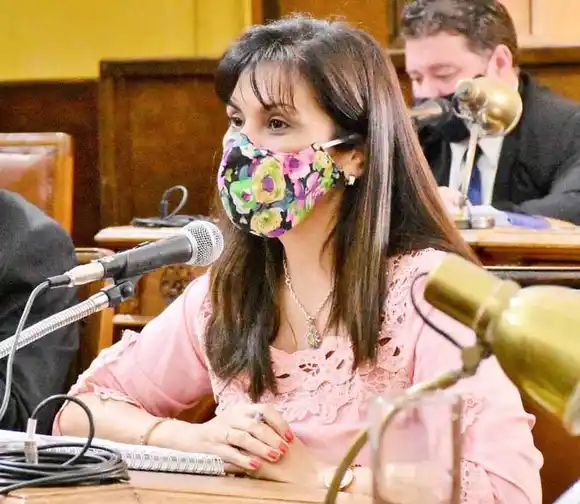 La concejala Claudia Villalba destaca el trabajo articulado Municipio, Provincia y Justicia