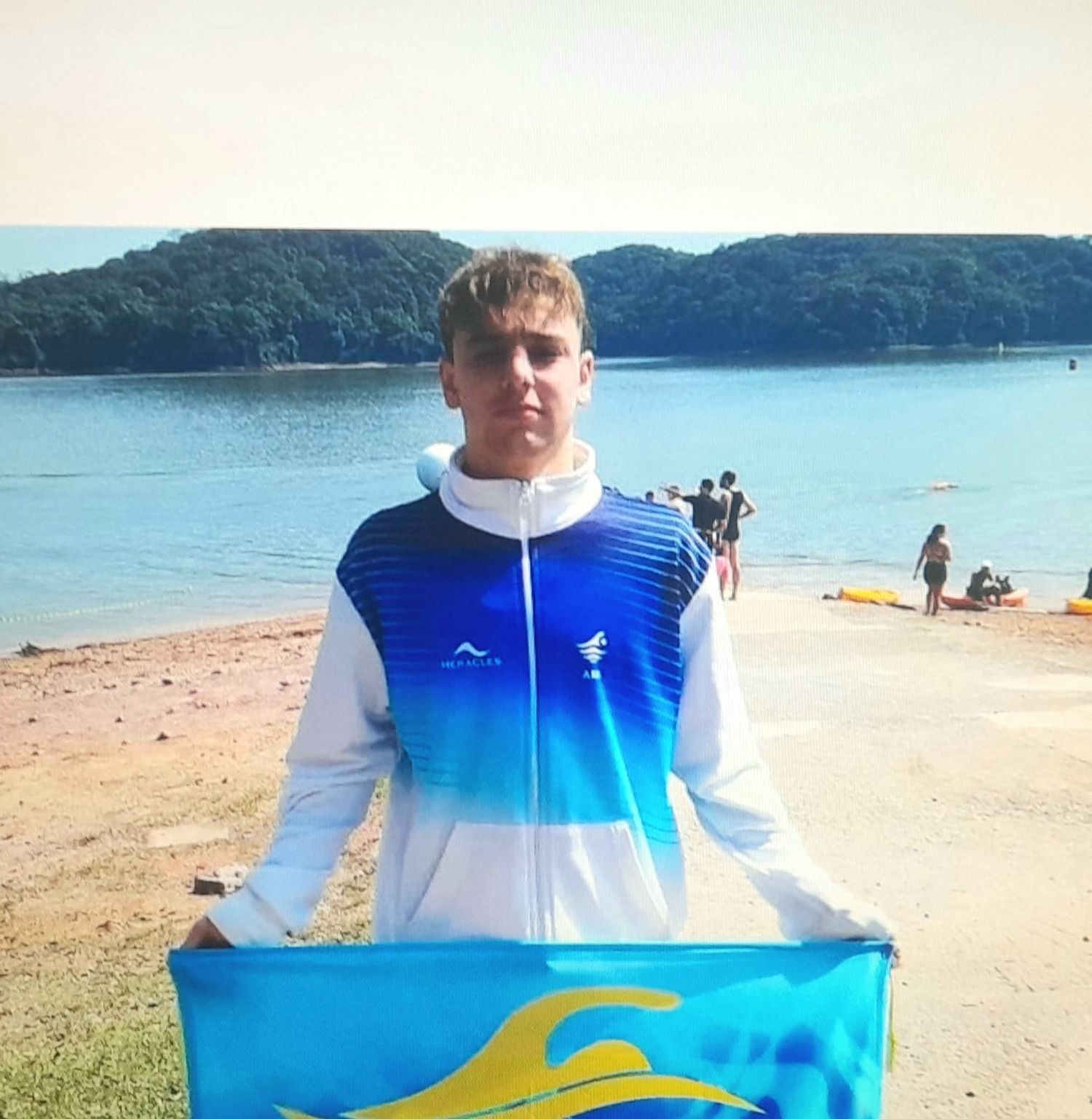 Feliciano Valenti, toda una promesa para la natación entrerriano y unido a Gualeguay por lazos familiares.