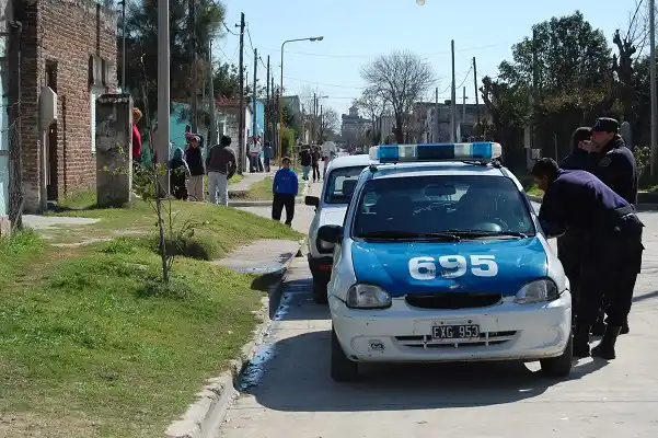 Giménez prometió mayor presencia en el Munilla y llevó tranquilidad al vecino