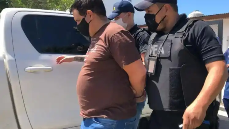 Pilar: Detuvieron a empleado municipal acusado de robarle 60 millones al Estado