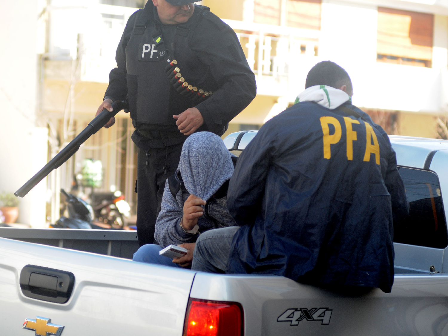 Detenido por presunta venta  de drogas derivado a Córdoba por grave problema de salud 