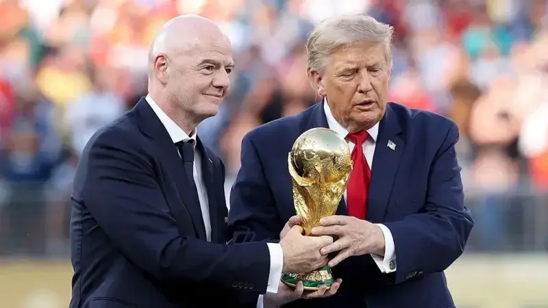 Después de la enorme negativa recibida, Infantino da marcha atrás con el proyecto de privatizar los Mundiales