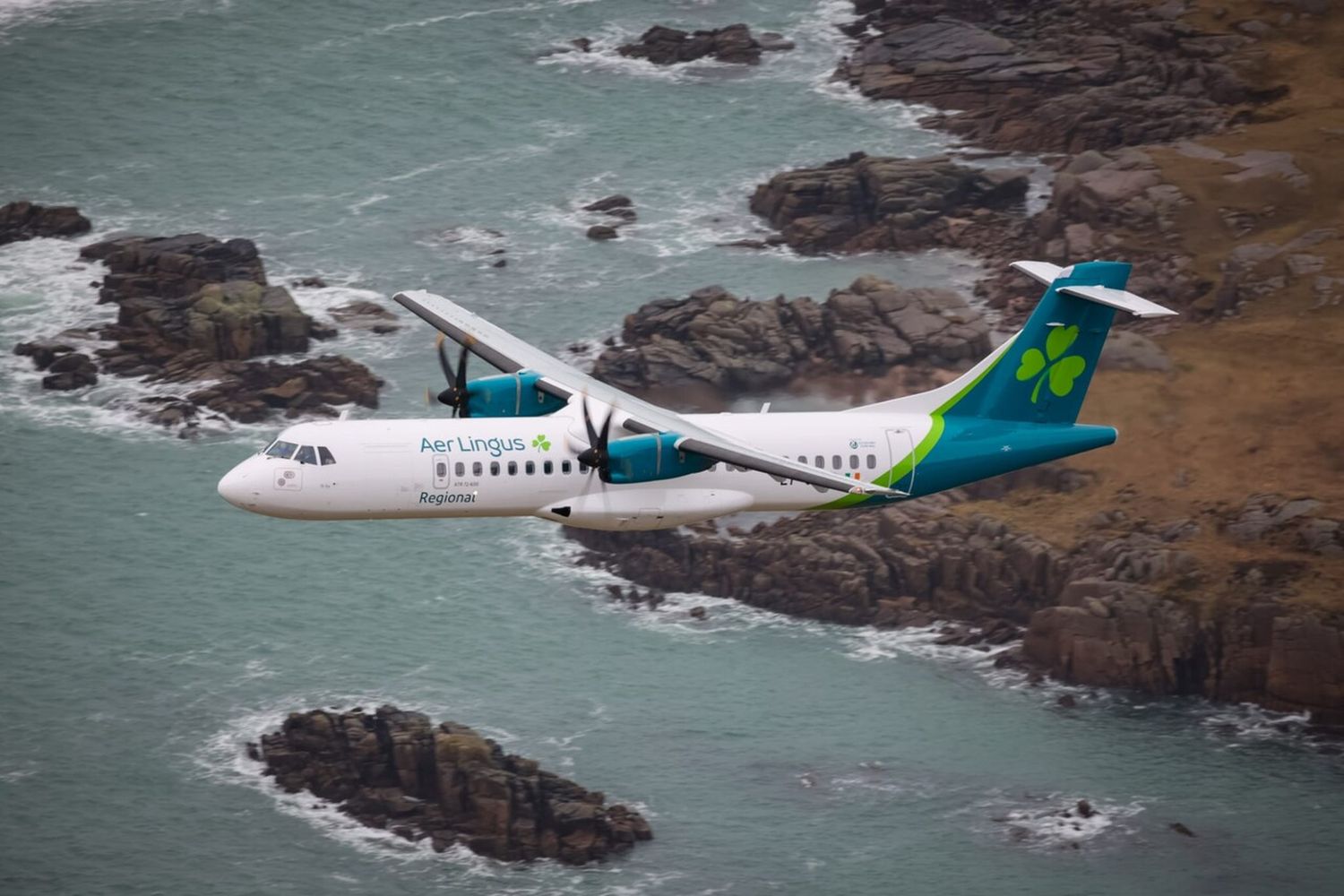 Emerald Airlines volará a Brest y Liverpool