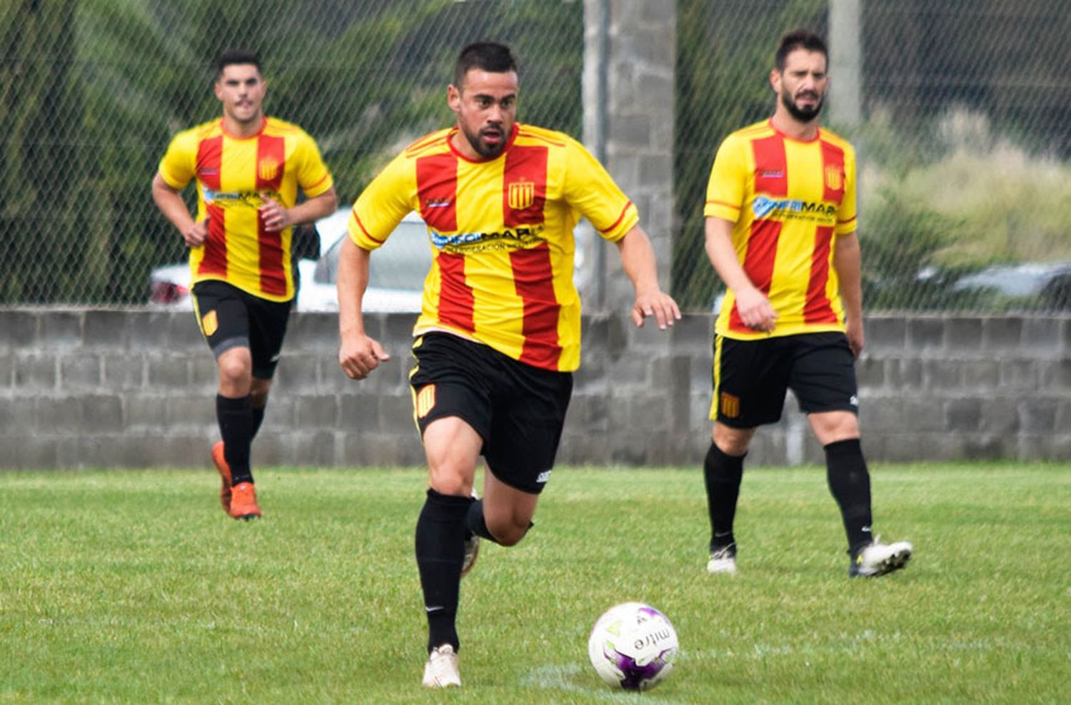 Fútbol local: se definen los finalistas