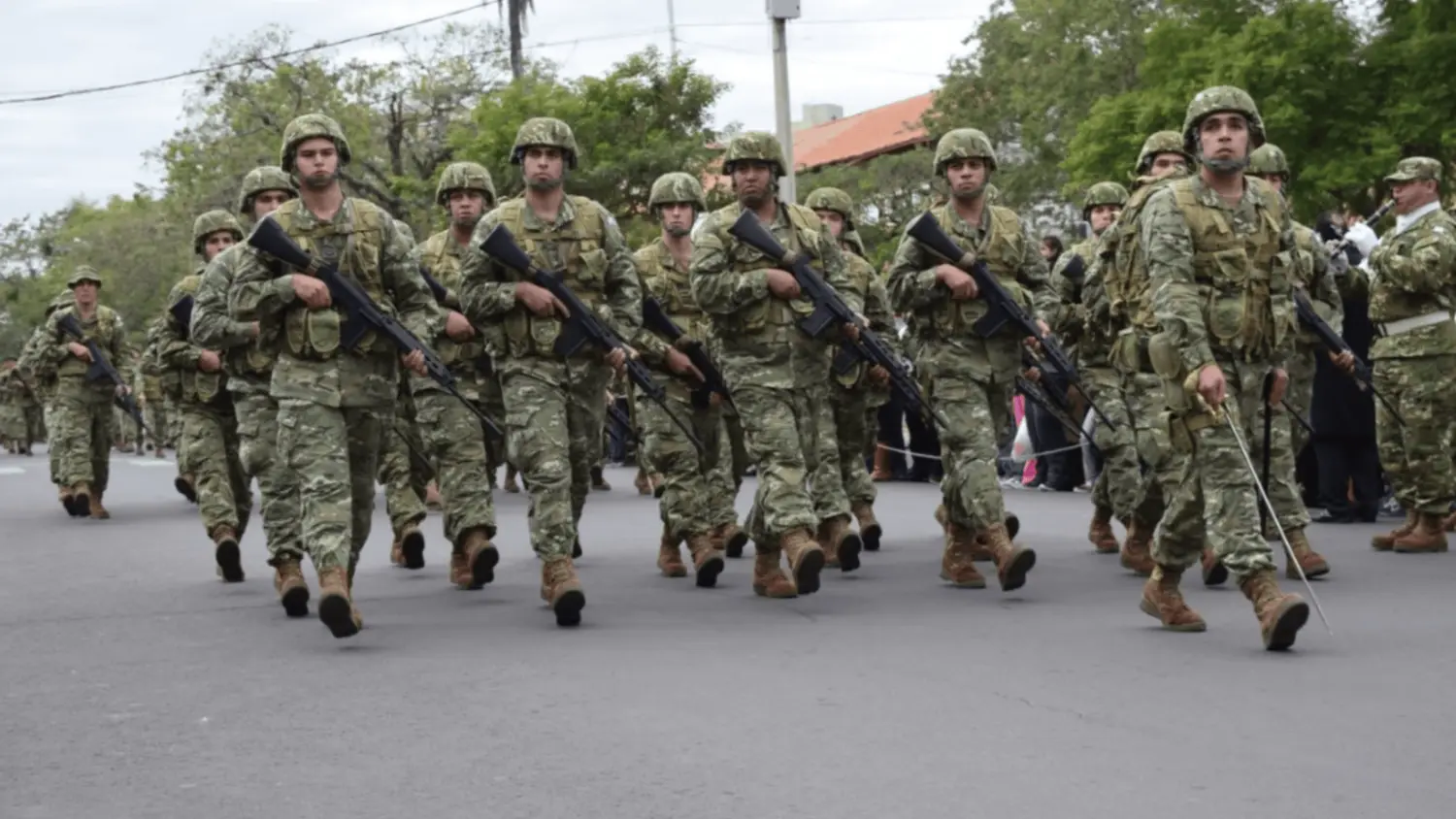 Javier Milei implementará nuevamente el Servicio Militar Voluntario: ¿a quiénes está dirigido y cómo funcionará?