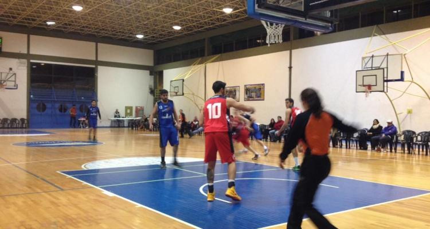 Náutico perdió como local ante Deportivo Arenal