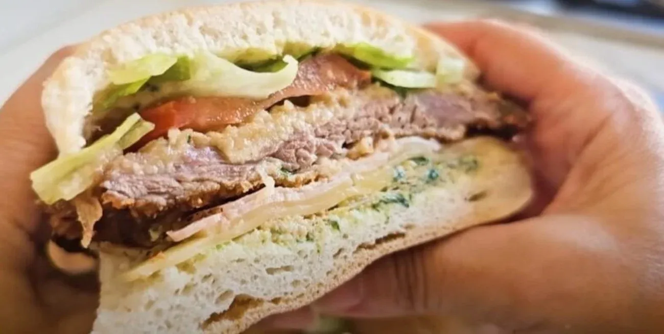 El sandwich de milanesa, favorito de los argentinos.