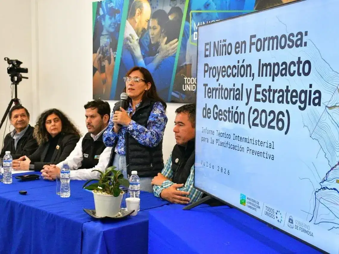 Autoridades provinciales presentan en Formosa el informe técnico sobre el impacto del fenómeno El Niño, detallando las estrategias de gestión y prevención interinstitucional para proteger el territorio ante posibles emergencias climáticas.