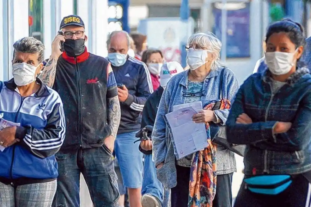 Argentina registró 24 muertes y 9336 nuevos contagios por Covid