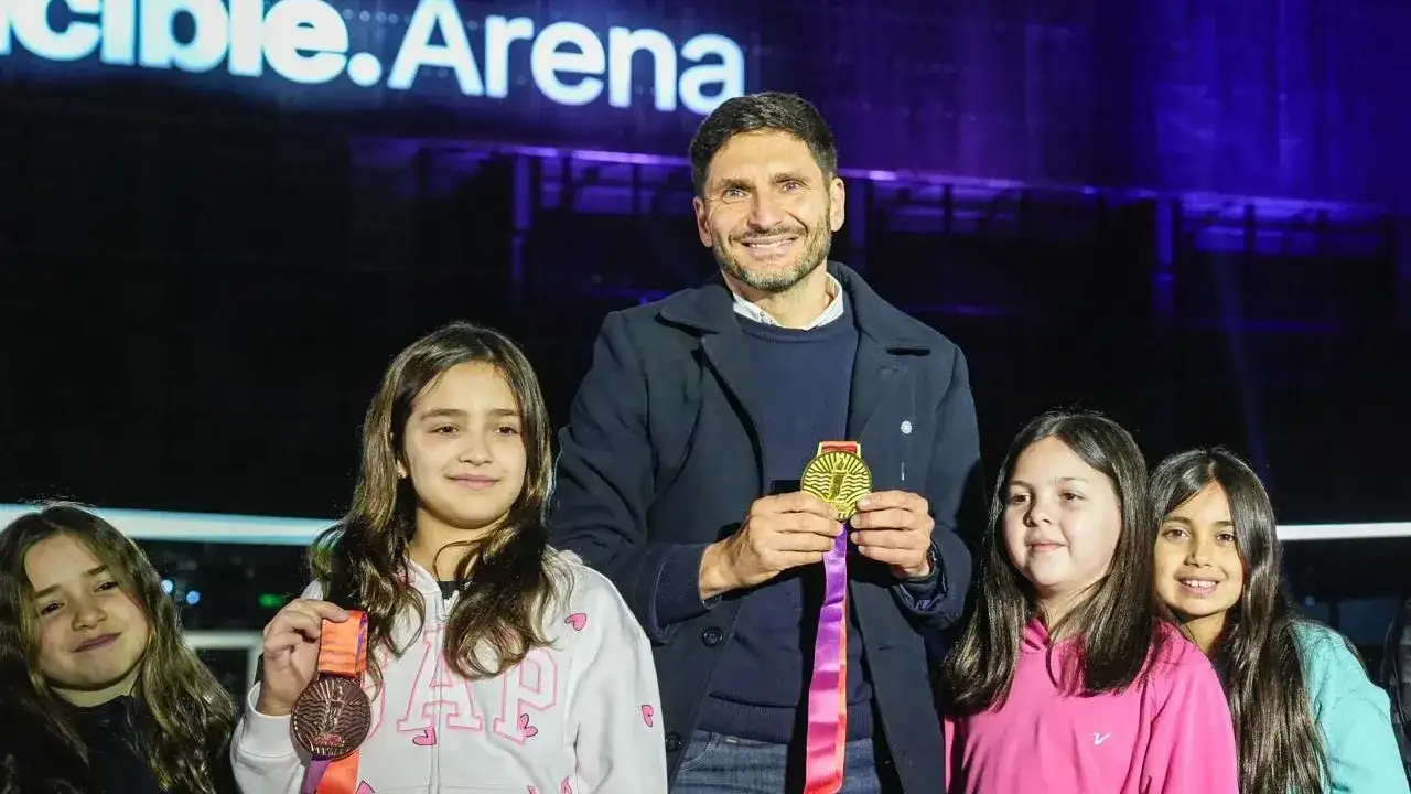 Presentaron las medallas de Santa Fe 2026 inspiradas en el río, el campo y el sol - 3