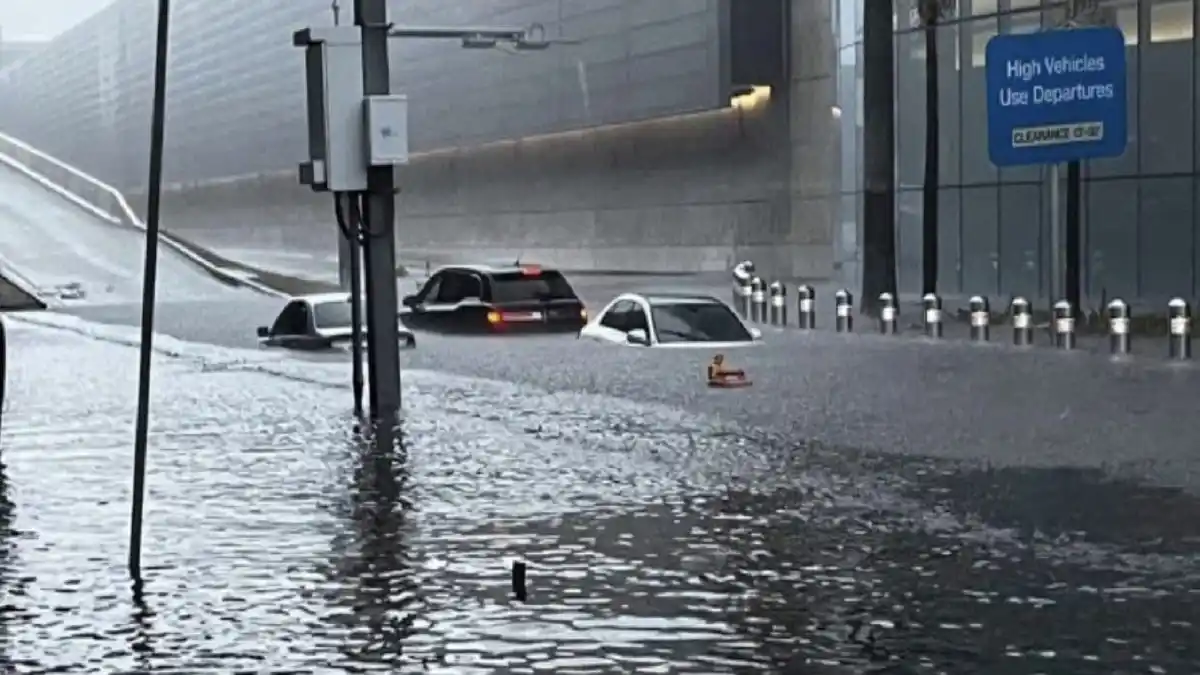 ¡1 EN MIL AÑOS! Lluvias de Fort Lauderdale se convirtieron en un EVENTO HISTÓRICO