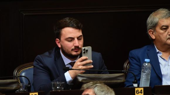 Romo: "El último gobierno peronista dejó 54% de pobres, 54% de inflación mensual y jubilaciones de 80 dólares"