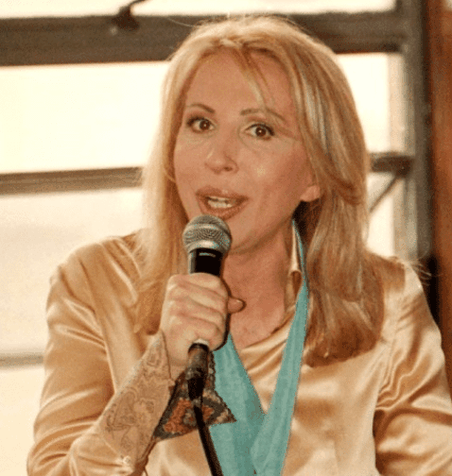 Laura Bozzo hizo su propia defensa en Perú en 2002. Foto AFP