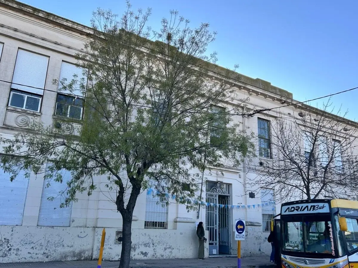 Fue necesaria la llegada de varios patrulleros para controlar la situación.