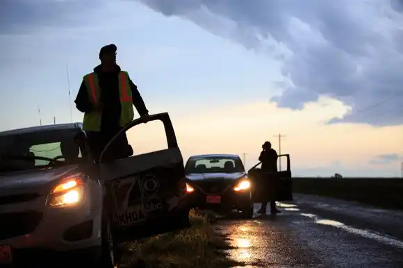 Tornados en EE.UU. cobran LA VIDA DE 14 PERSONAS