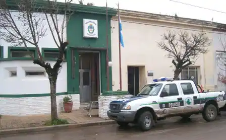 Cortan luz, gas y teléfonos en las Comisarías por falta de pago