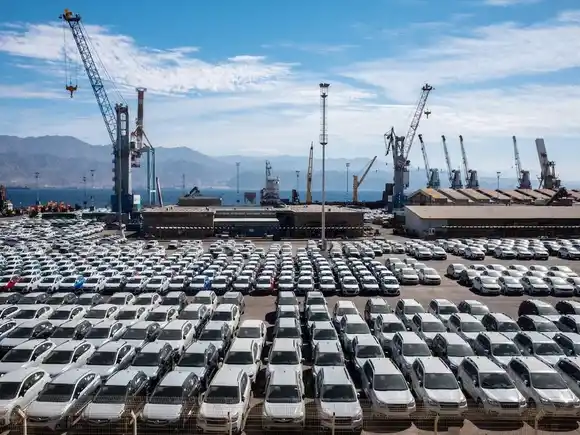 El Gobierno abrió una nueva licitación para importar autos híbridos y eléctricos sin pagar arancel en 2026