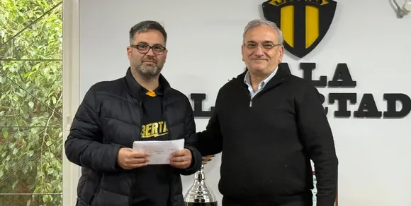 Calvo visitó las instalaciones del Club Libertad de Sunchales