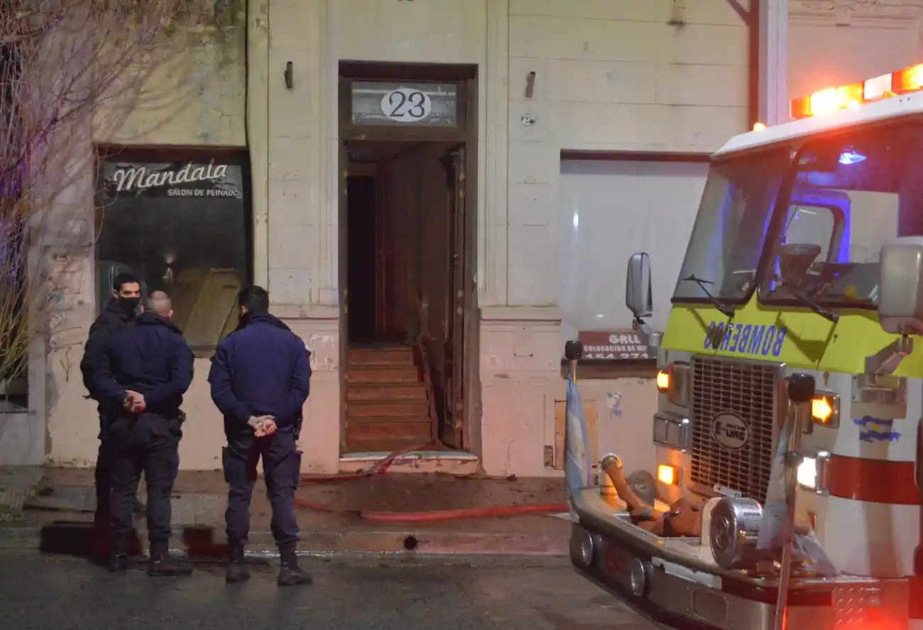 Se incendió la habitación  de una casa en Mitre 23