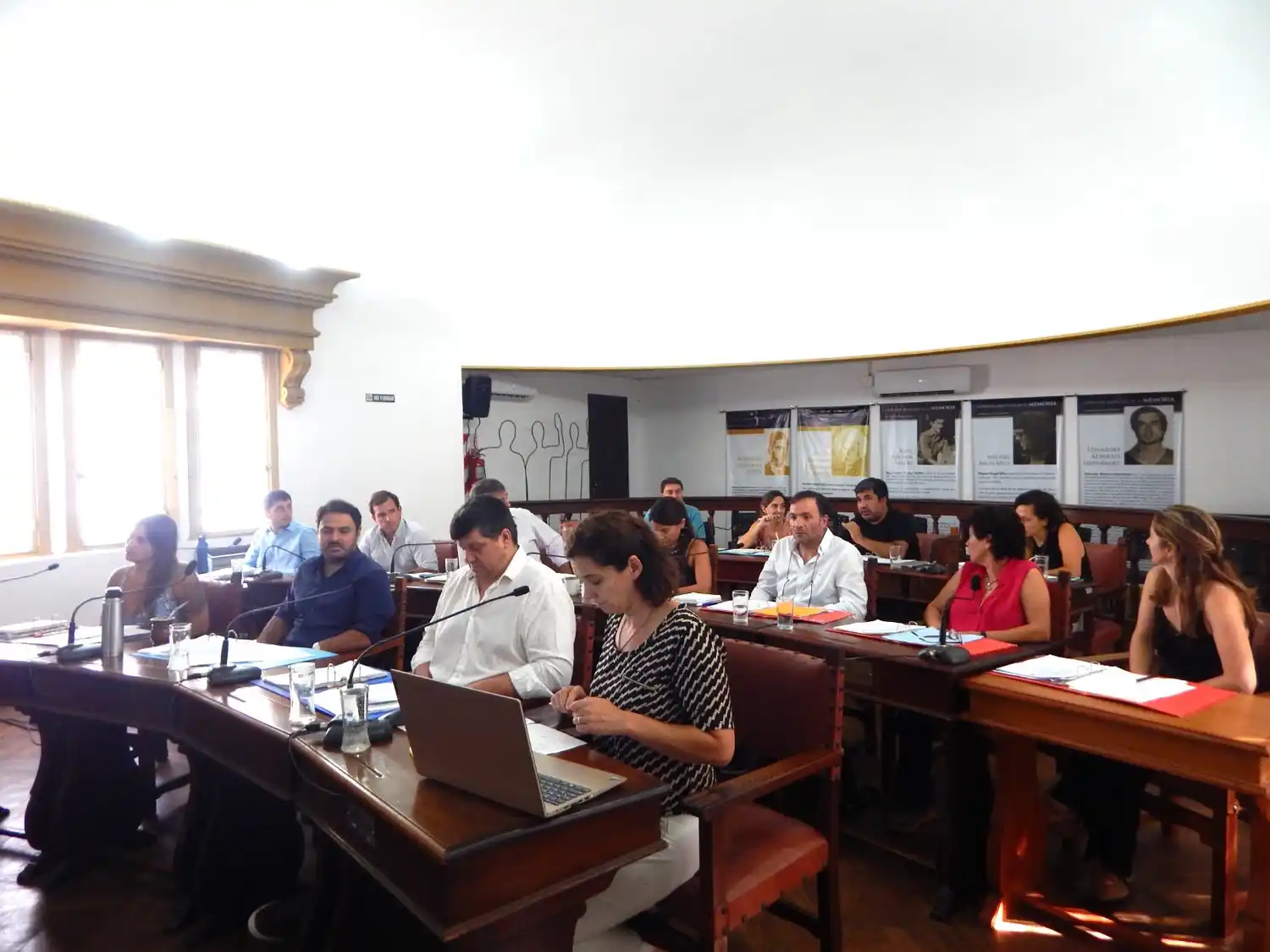 Repudio a manifestaciones de Milei hacia Raúl Alfonsín: La 9º Maratón de Teatro obtuvo un beneplácito por parte del Concejo