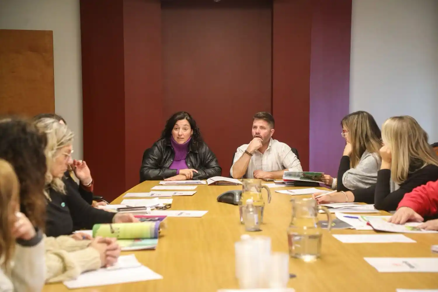 Secretario General, Juan Cruz Candido, encabezó la reunión representando a la Provincia.