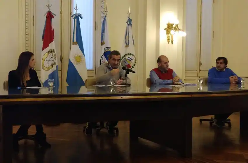 Javkin: “Cada día sin casos de coronavirus es visto como un alivio, pero eso no nos permite relajarnos”