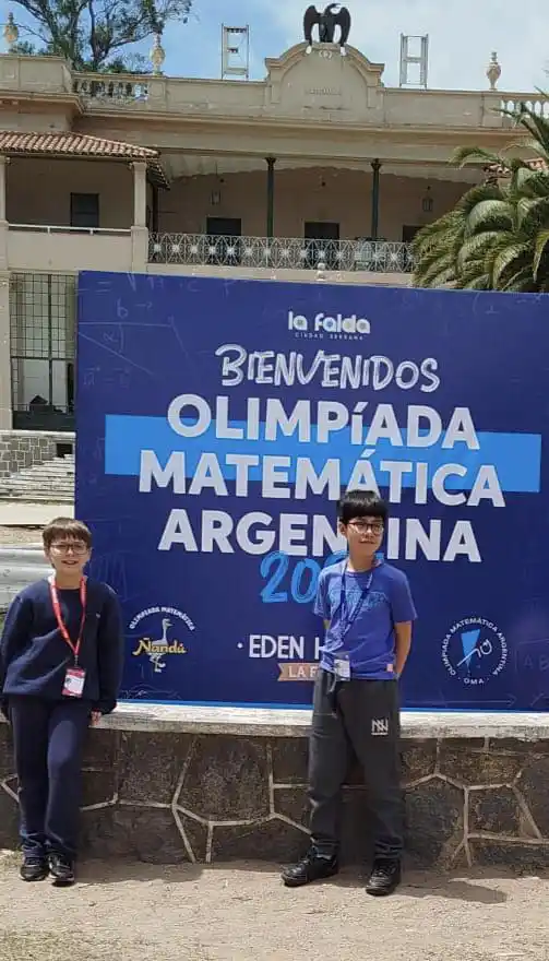 Orgullo gualeo: alumnos dye la Escuela Normal brillaron en la Olimpíada Matemática Ñandú