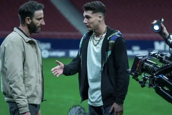 De qué se trata "El campeón", la película española que muestra como educar a un futbolista caprichoso