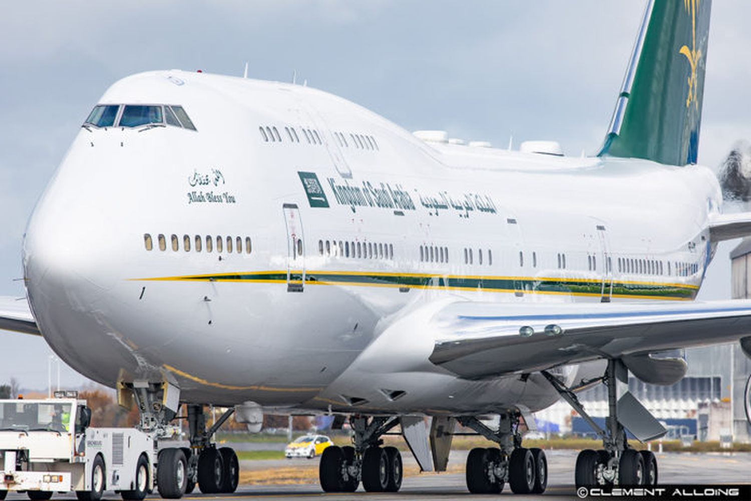 El Boeing 747-400 de Arabia Saudita presenta nuevo livery