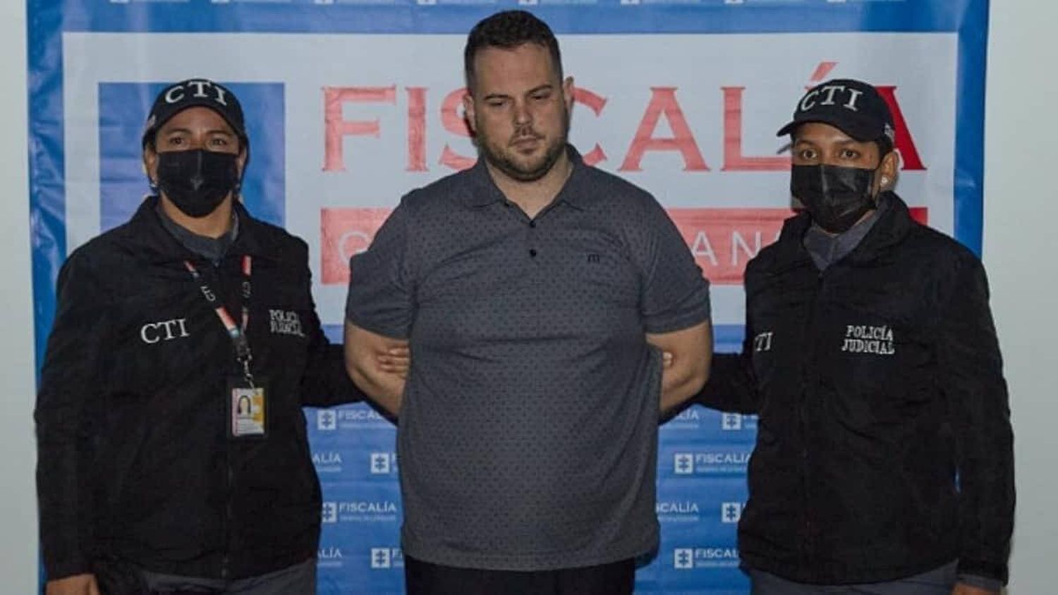TREMENDA PALIZA recibió John Poulos acusado de asesinar a la Dj colombiana Valentina Trespalacios