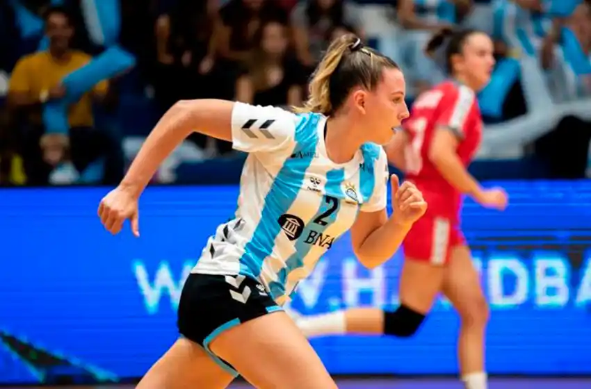 Del Club Acha al Mundial de Eslovenia: Sofía Rivadeneira la única marplatense en la selección de Handball