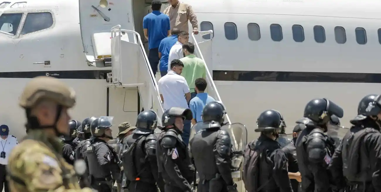 Tras un acuerdo bilateral, 252 venezolanos que fueron deportados, volvieron a su país