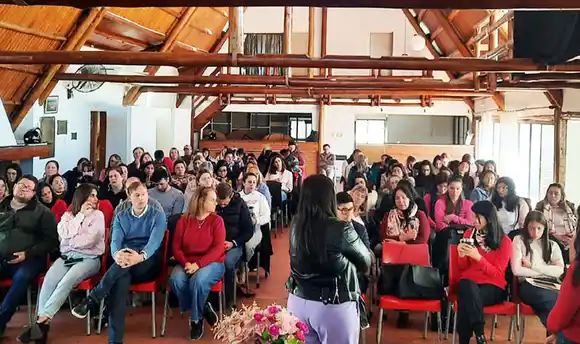 La provincia continúa trabajando en la prevención del suicidio