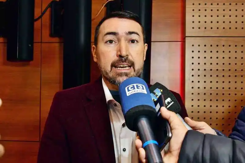 Orrabalis dijo que Formosa va a contramano 
de la Nación en ciencia y tecnología