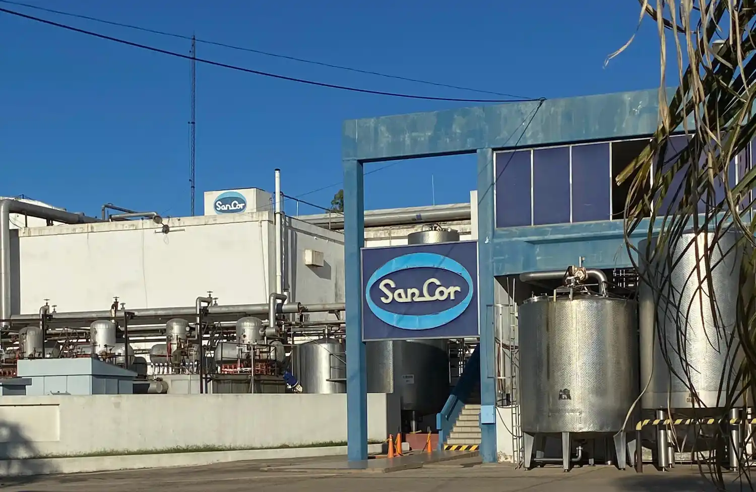 La planta de la empresa Sancor en Devoto, reflejo de la crisis de la empresa