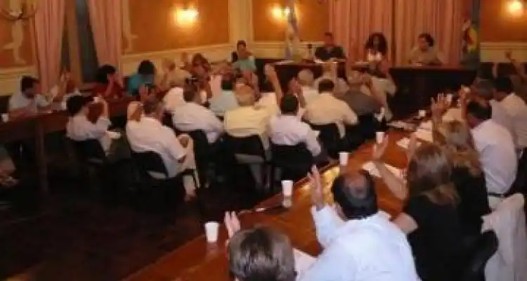 Luego del aumento de tasas, mañana se vota el Presupuesto 2009