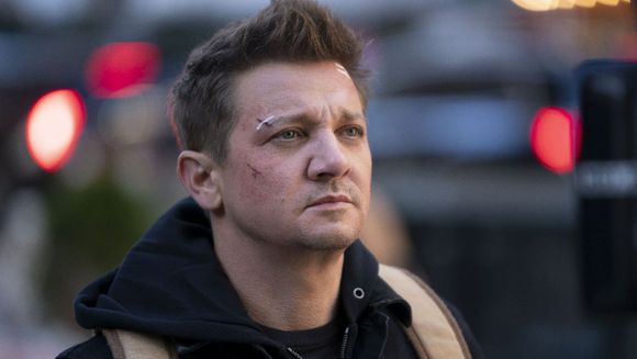 ¡Vengador EN PELIGRO! Actor Jeremy Renner en estado crítico tras sufrir un accidente
