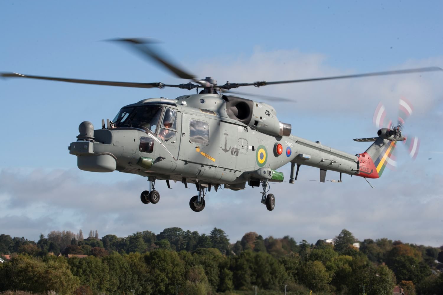 Leonardo entrega el cuarto Super Lynx Mx21B modernizado a la Armada del Brasil