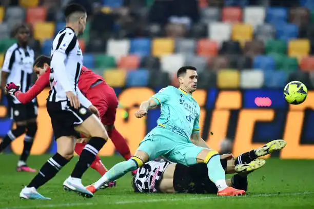 Udinese-Hellas Verona, iguales