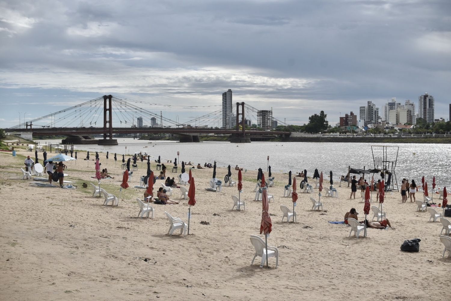 La Municipalidad recuerda que las playas santafesinas no están habilitadas como balnearios
