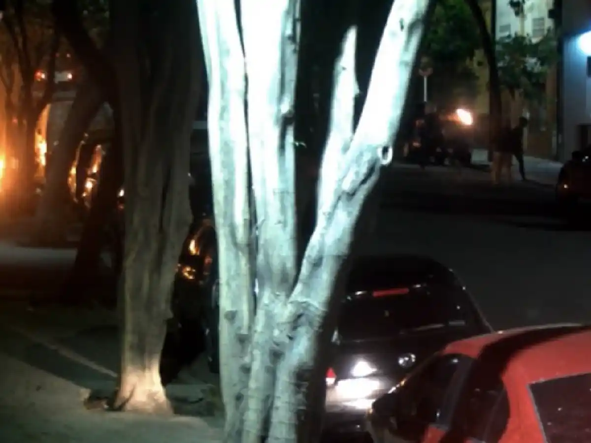 Un detenido por el ataque con bombas molotov a la sede del diario Clarín