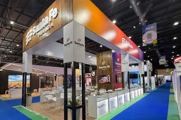 Santa Fe se muestra en la Exposición Internacional de Petróleo y Gas con todo su potencial energético