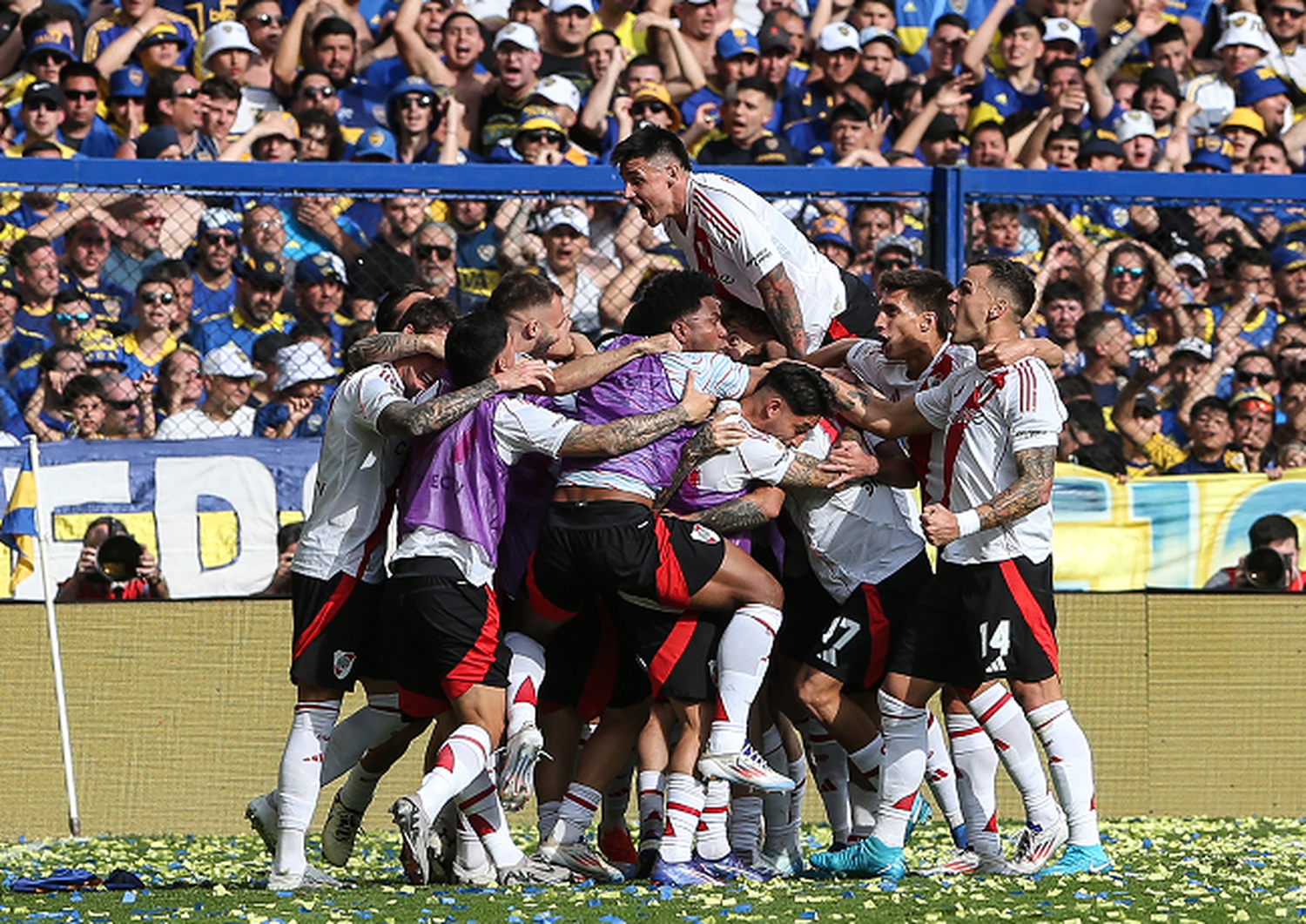 River pisó fuerte en la Bombonera y se llevó el Superclásico ante Boca