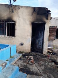 Perdió su hogar en un voraz incendio, por lo que decidió llevar a cabo una colecta solidaria