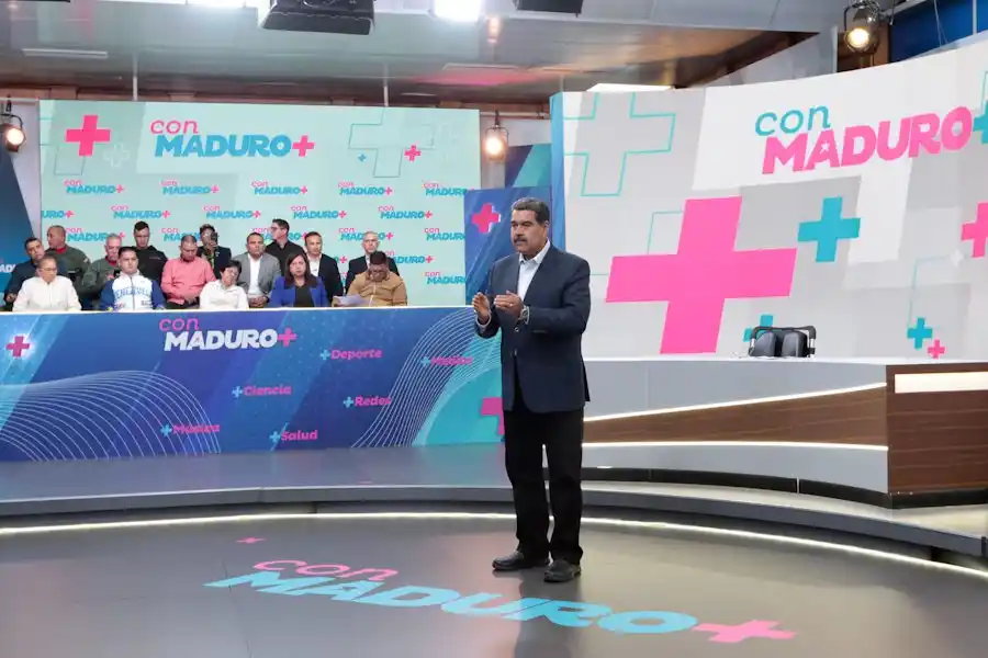 Maduro envía ULTIMÁTUM a presidente de PDVSA y pide acabar con el burocratismo