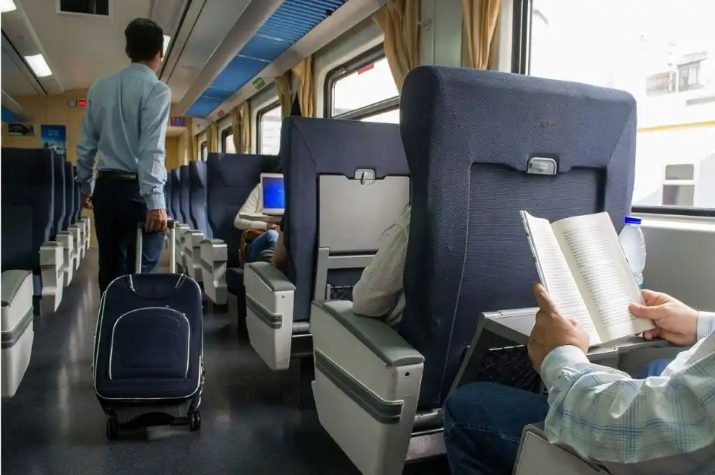 Investigan el caso de un tren que salió de Rosario con pasajes agotados pero casi sin pasajeros