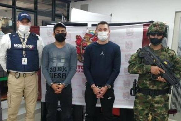 ¡RECLUTABAN JÓVENES EN BOGOTÁ! Expulsaron a dos espías venezolanos entrenados en Rusia y Cuba