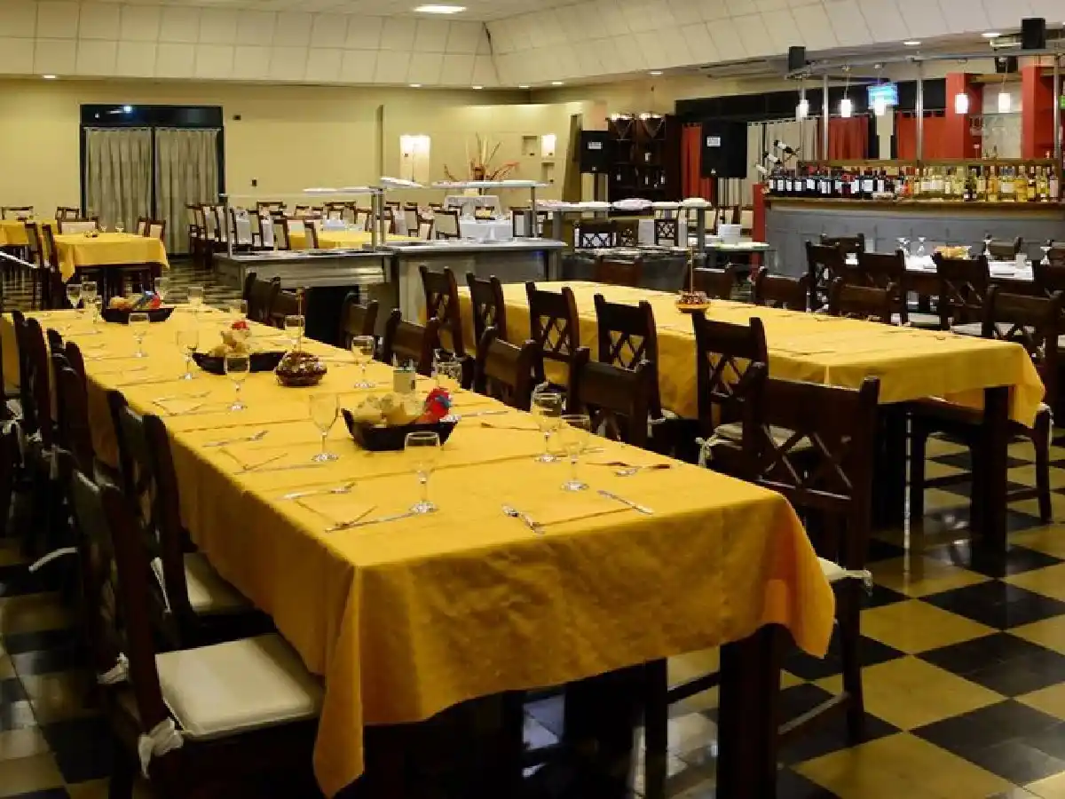 En Devoto los bares y restaurantes podrán abrir hasta las 4 de la mañana