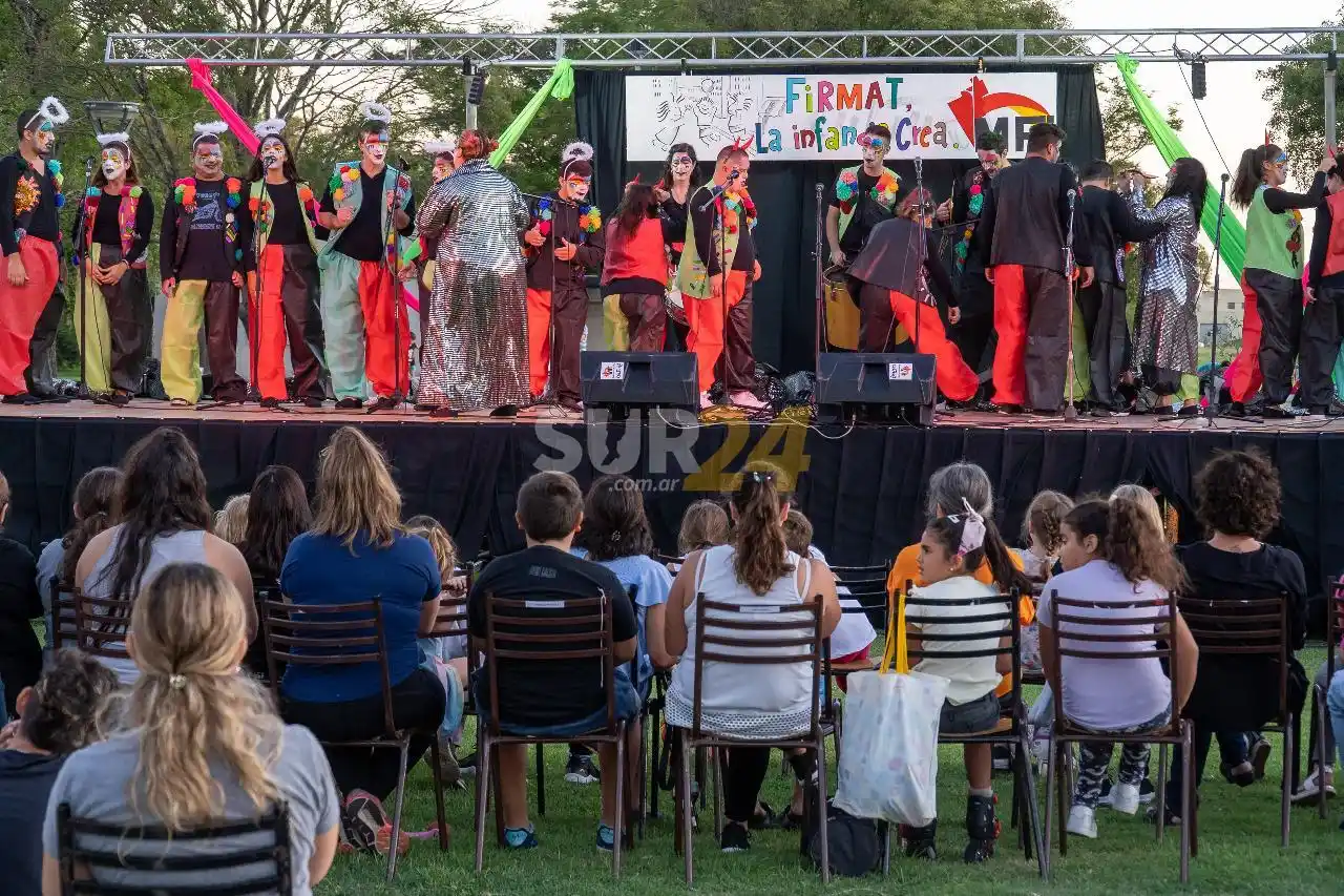 Música, teatro y humor en el cierre del Ciclo Municipal “Verano en mi barrio”