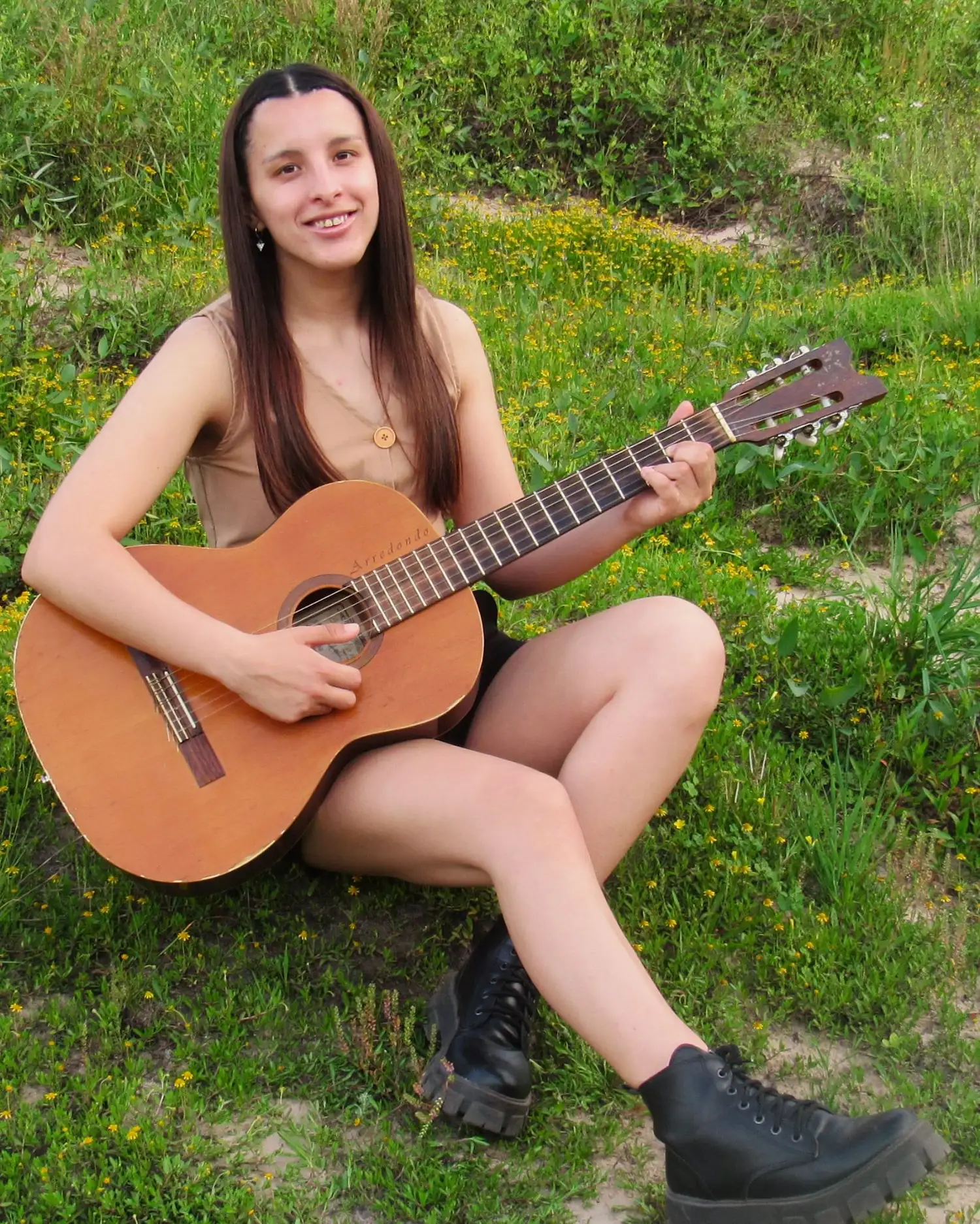 Una nueva voz del litoral: Hebe Valentina Álvarez lanza su primer sencillo “En mi tierra”